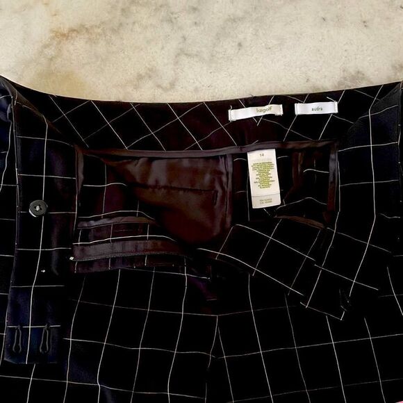 Liz golf Audra Black and White Window Pane Check Golf Shorts - Picture 5 of 7